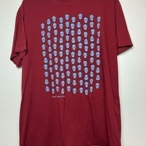 JOHN VARVATOS 'SKULL ROWS' GRAPHIC RARE T-SHIRT! CRANBERRY Sz XL